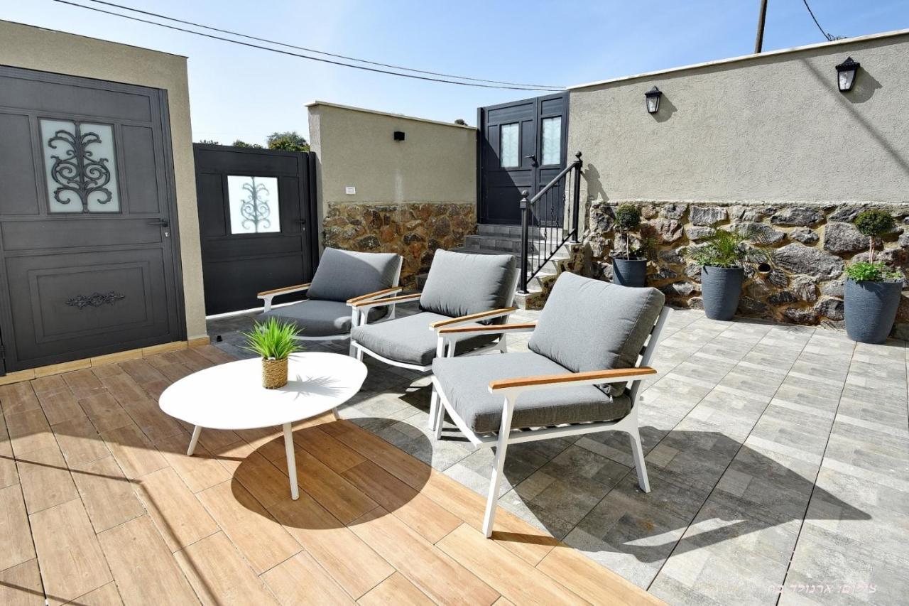 וילה מגדלא Villa Exterior photo